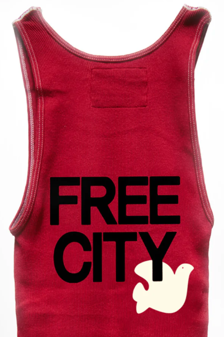 Muscle Supervintage Tank - Art Yard Red