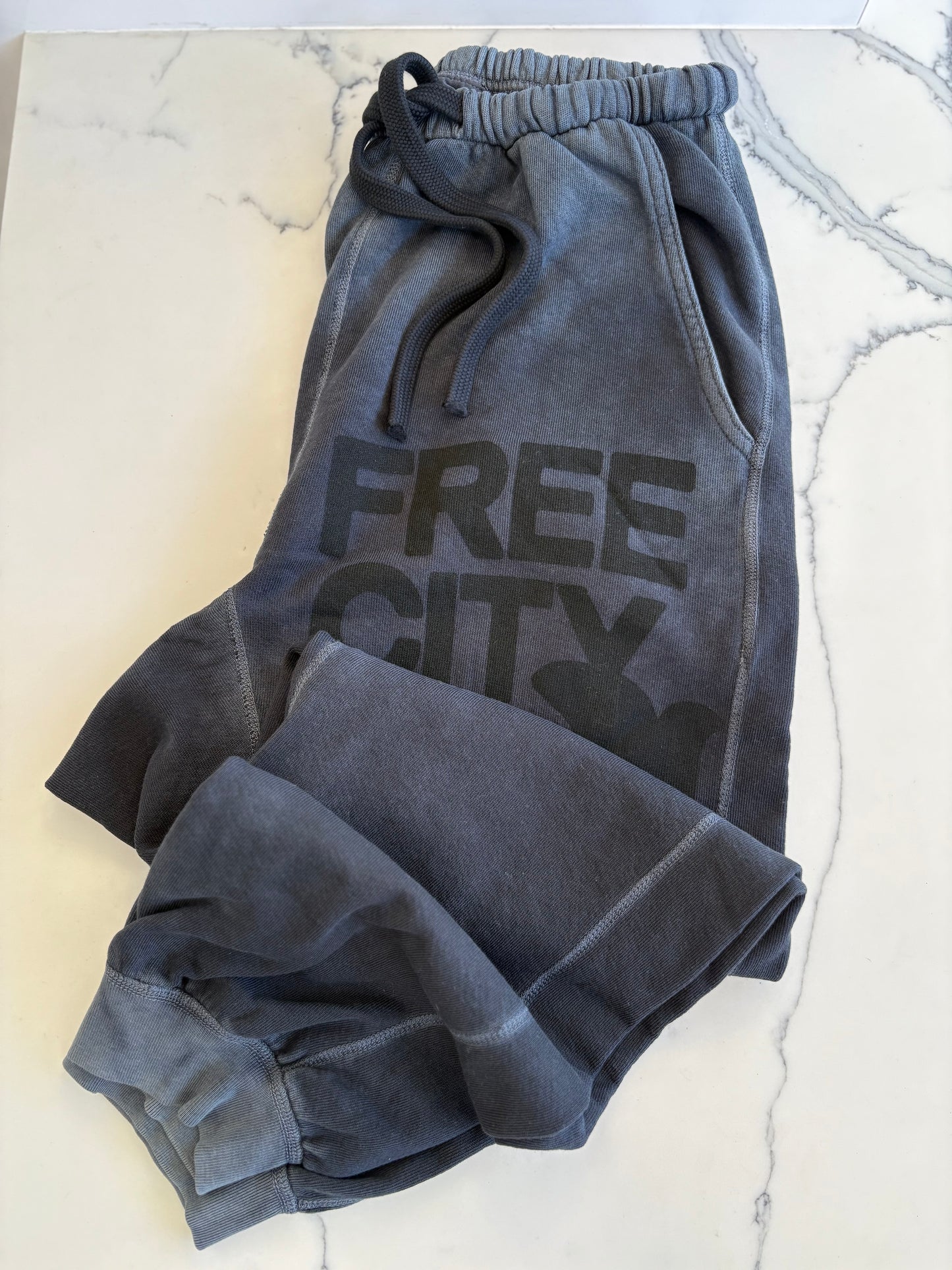 Sunfades Pocket Sweatpant - Volcano