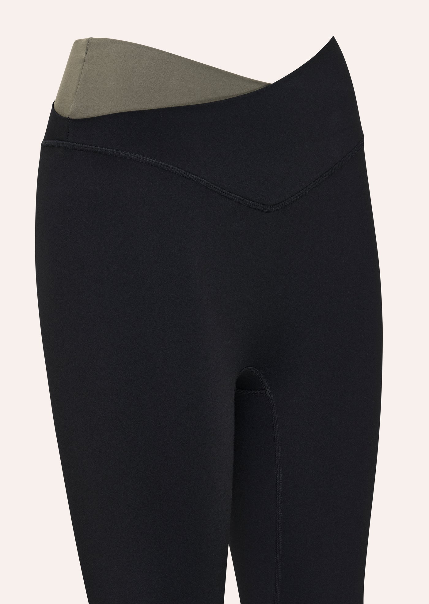 Wander Full Length Legging - Black / Tarmac