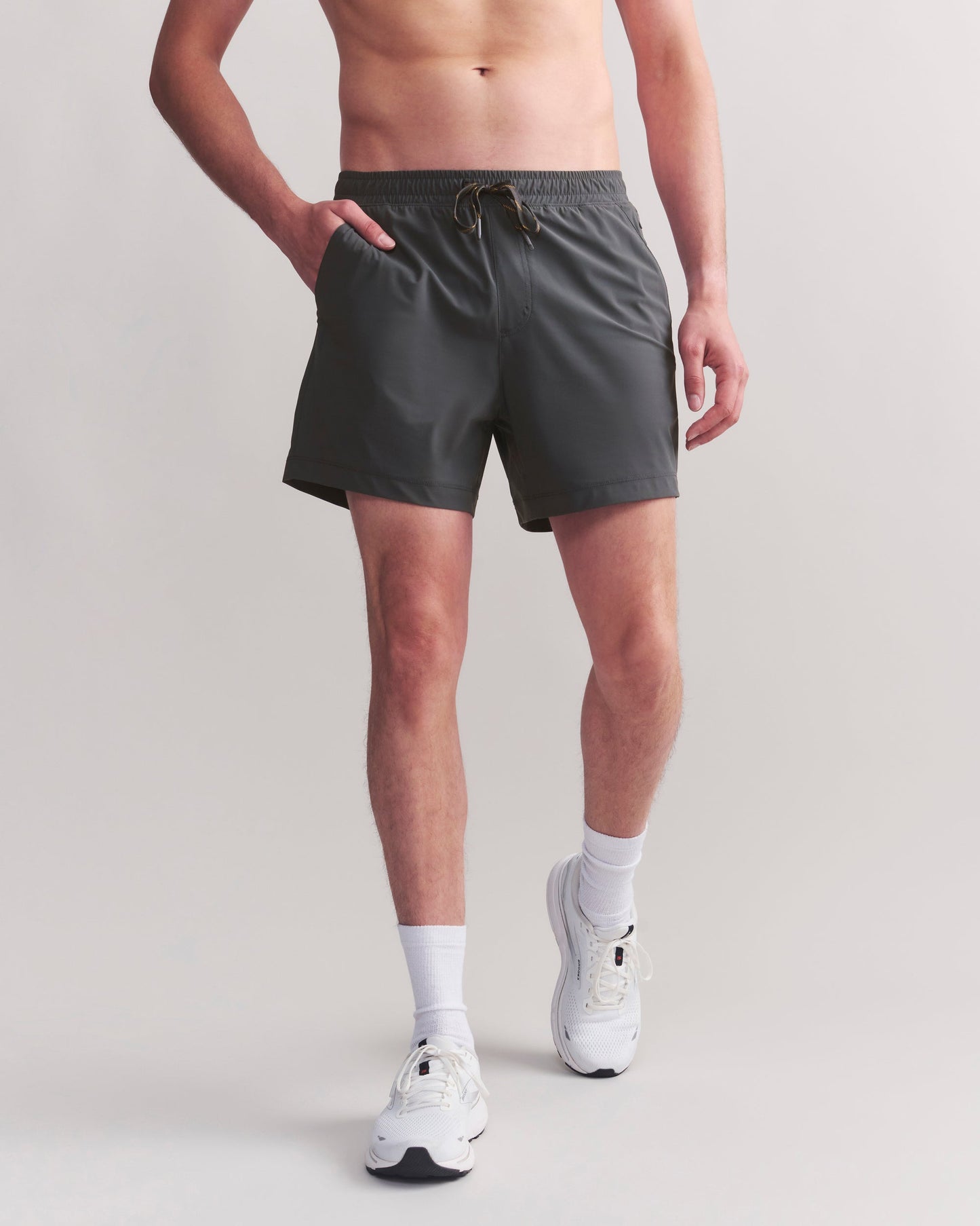 Mens 5in Pursuit Short Lined - Asphalt