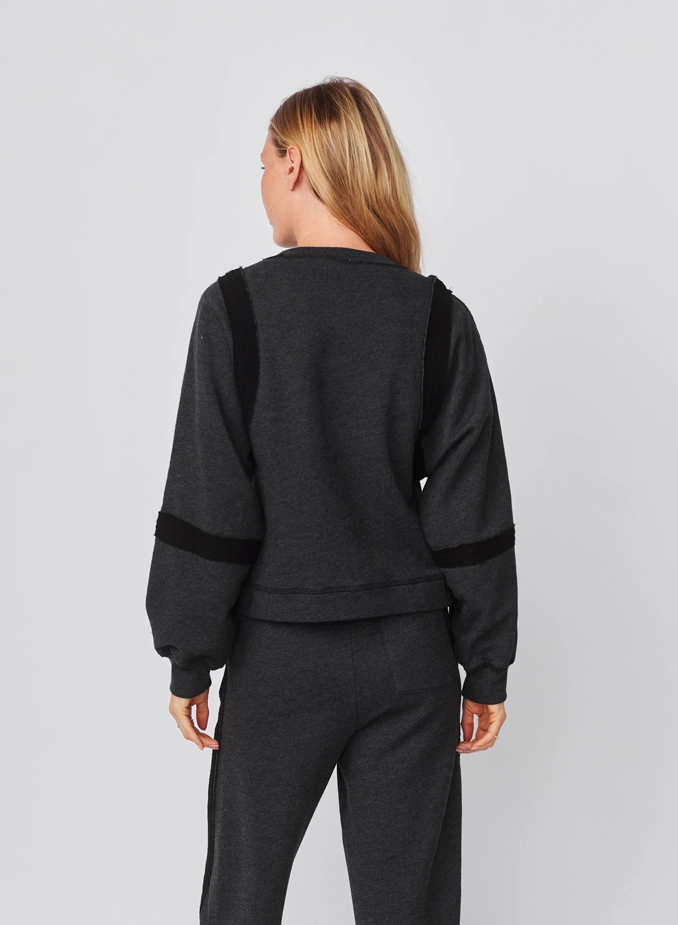 Raw Seamed Sweatshirt - Washed Black