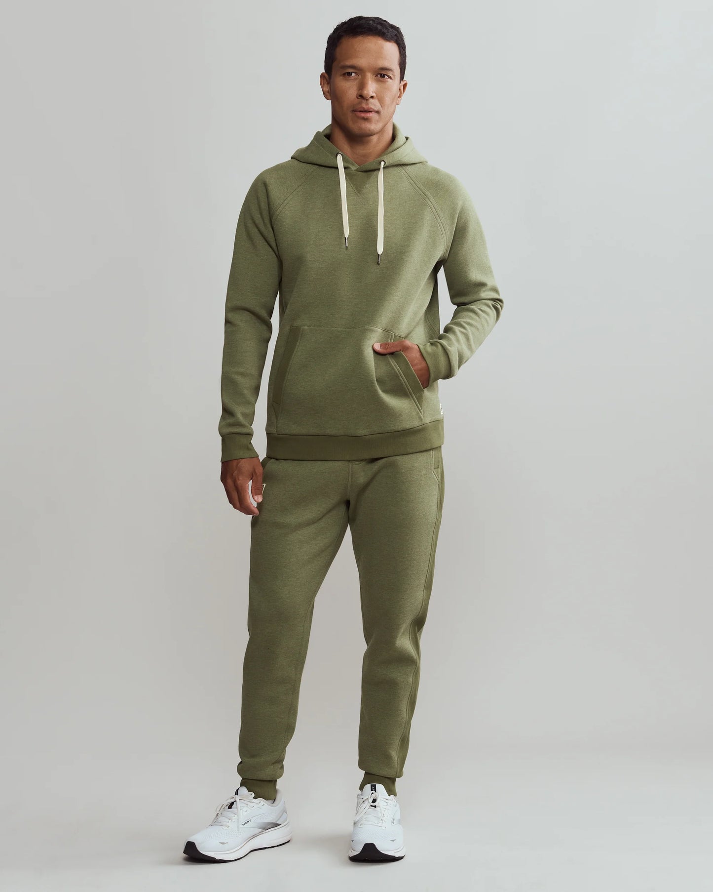 Mens Heritage Midweight Sweatpant - Olivine Hthr