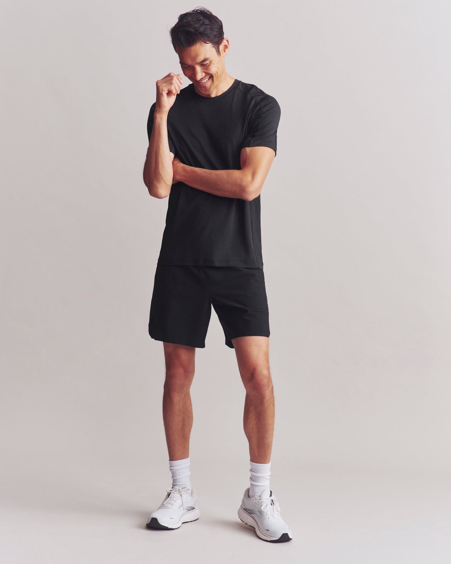 Mens Invictus Training Short Sleeve - Black