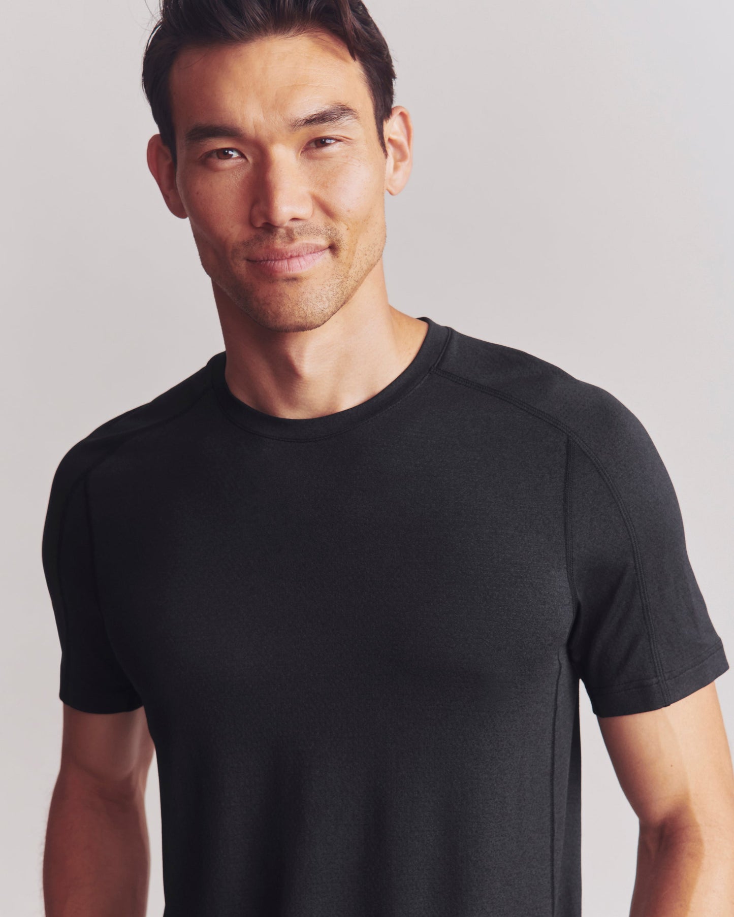 Mens Invictus Training Short Sleeve - Black