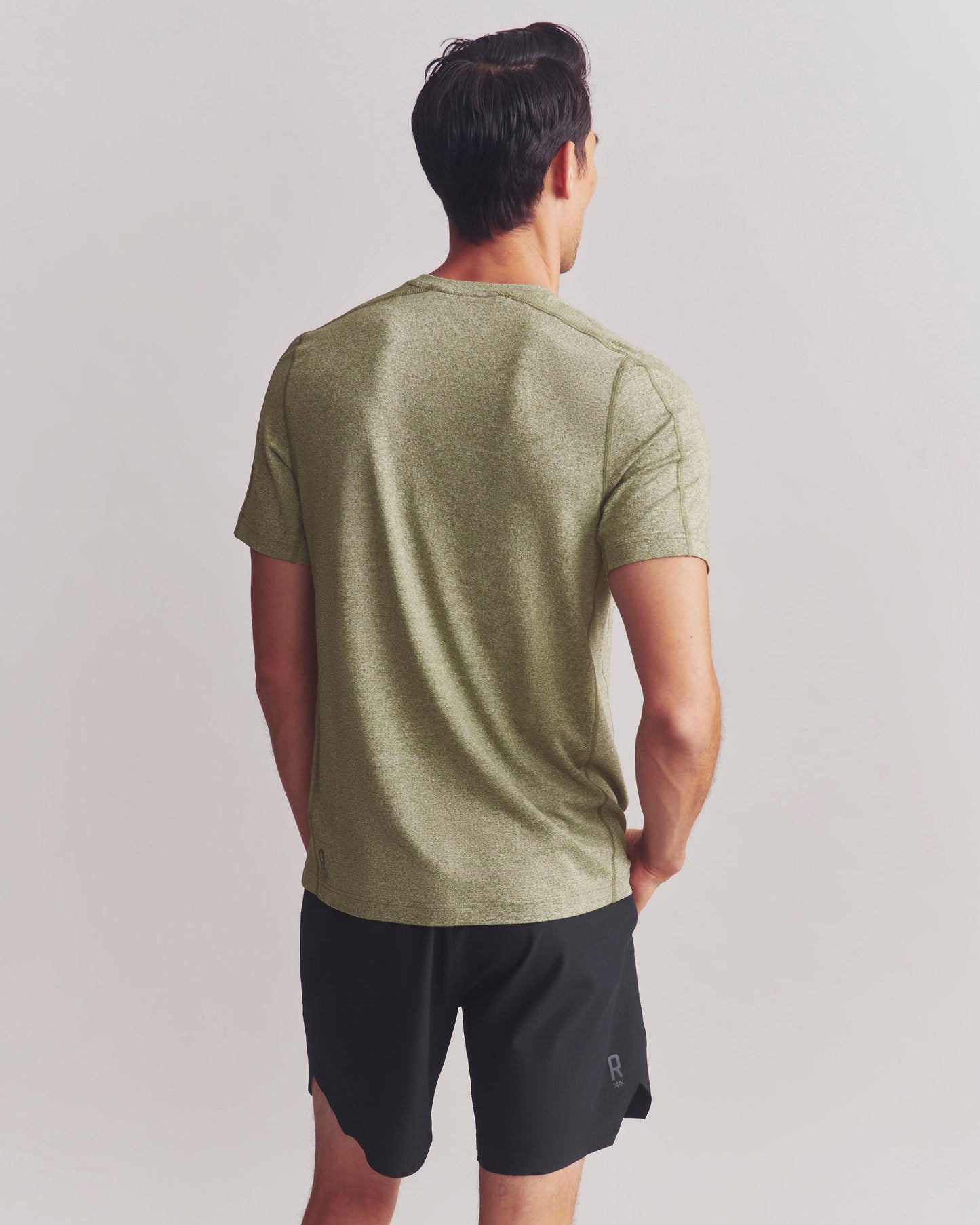 Mens Invictus Training Tee - Olivine