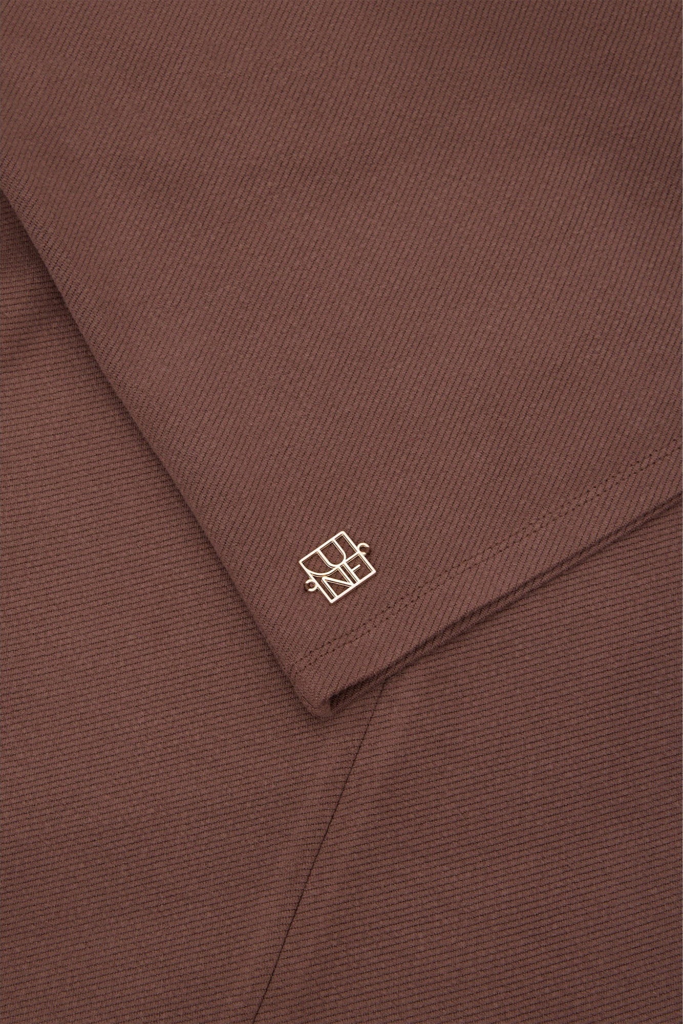 Forest Essentiel Sleeveless Top - Chocolate