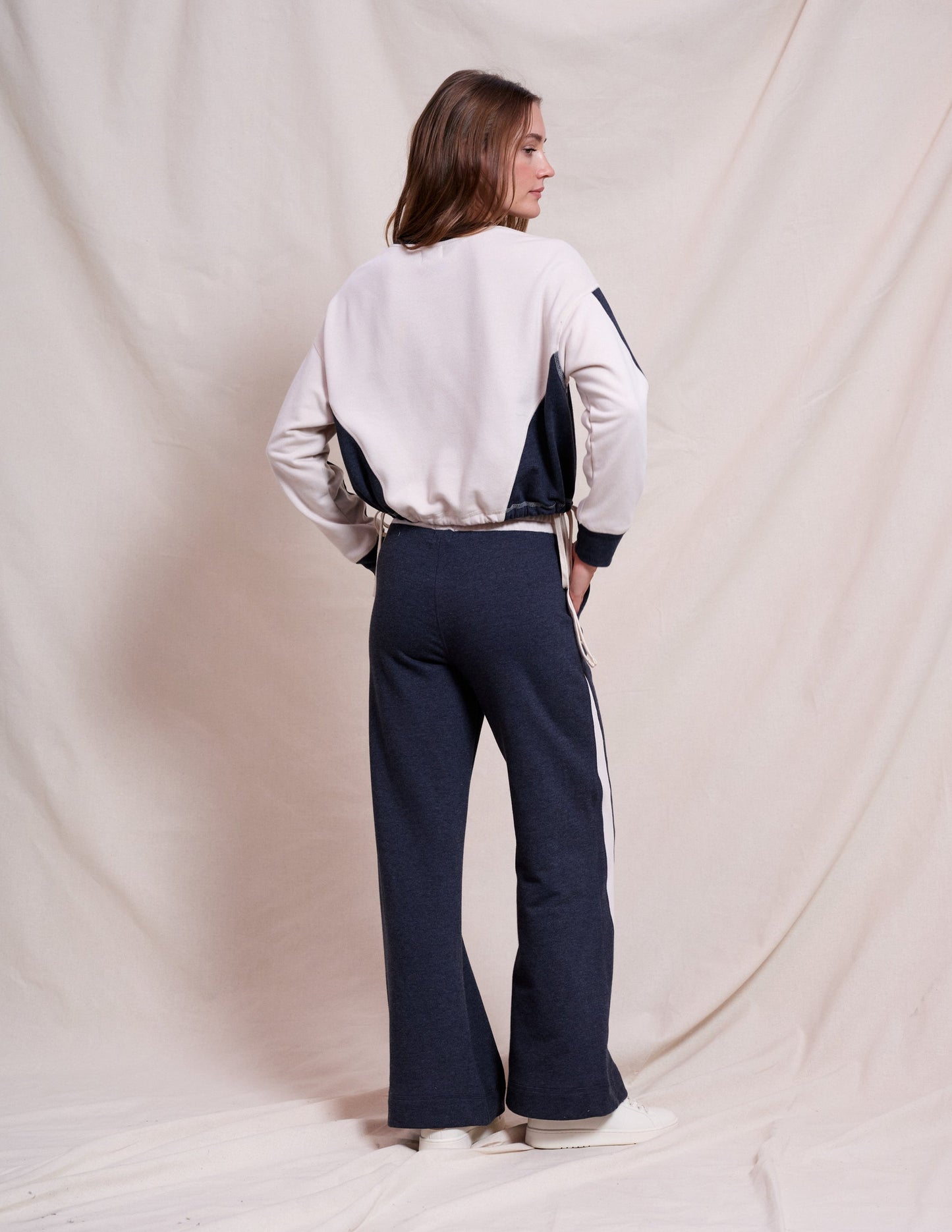 Color Blocked Pullover - Oyster