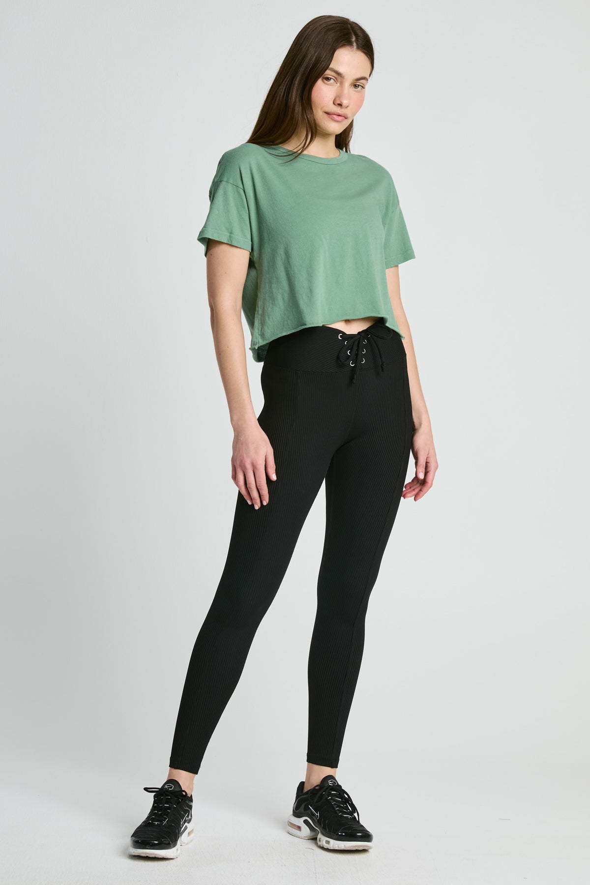 Cropped Tee - Basil