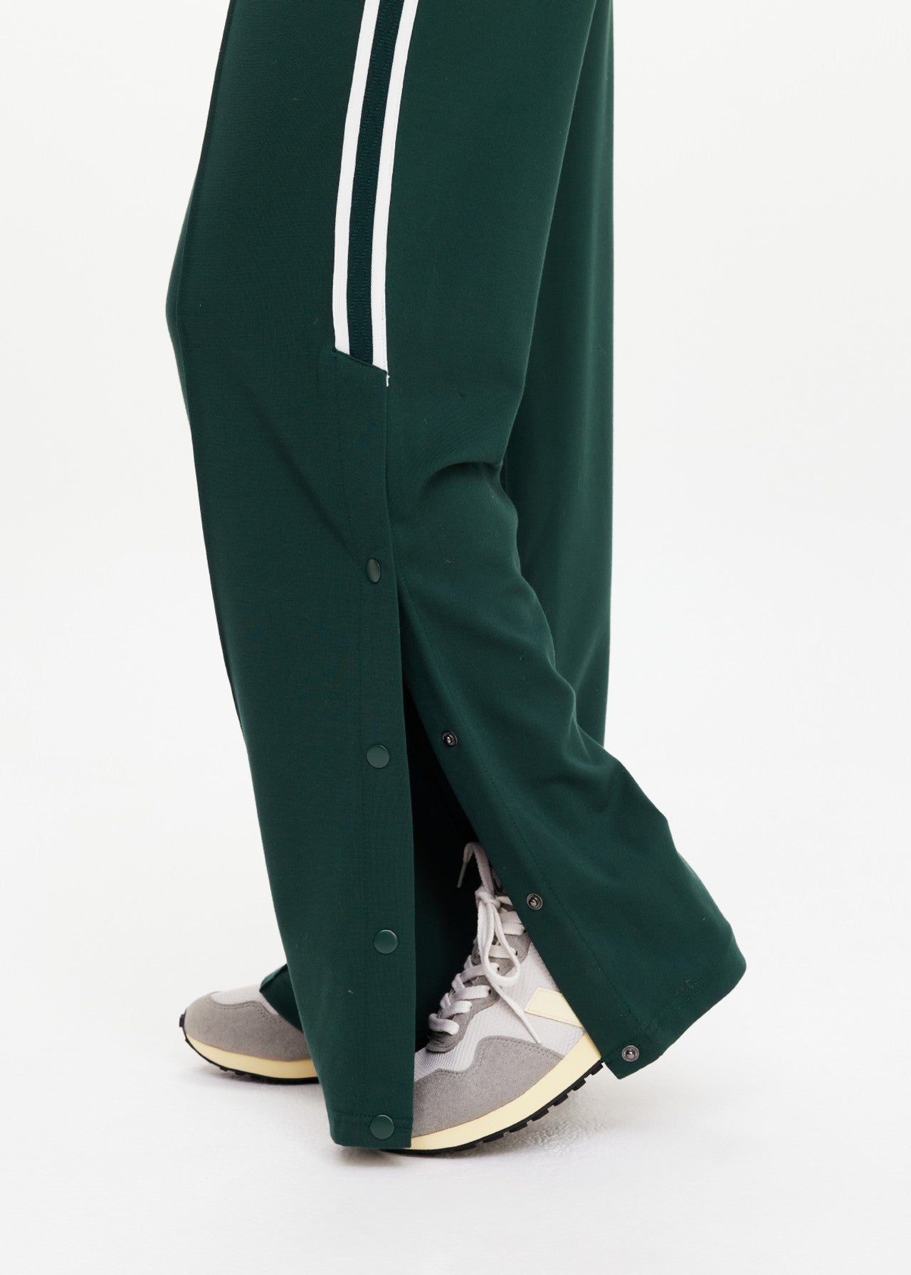 Cobra Zephyr Wide Leg Pant - Green