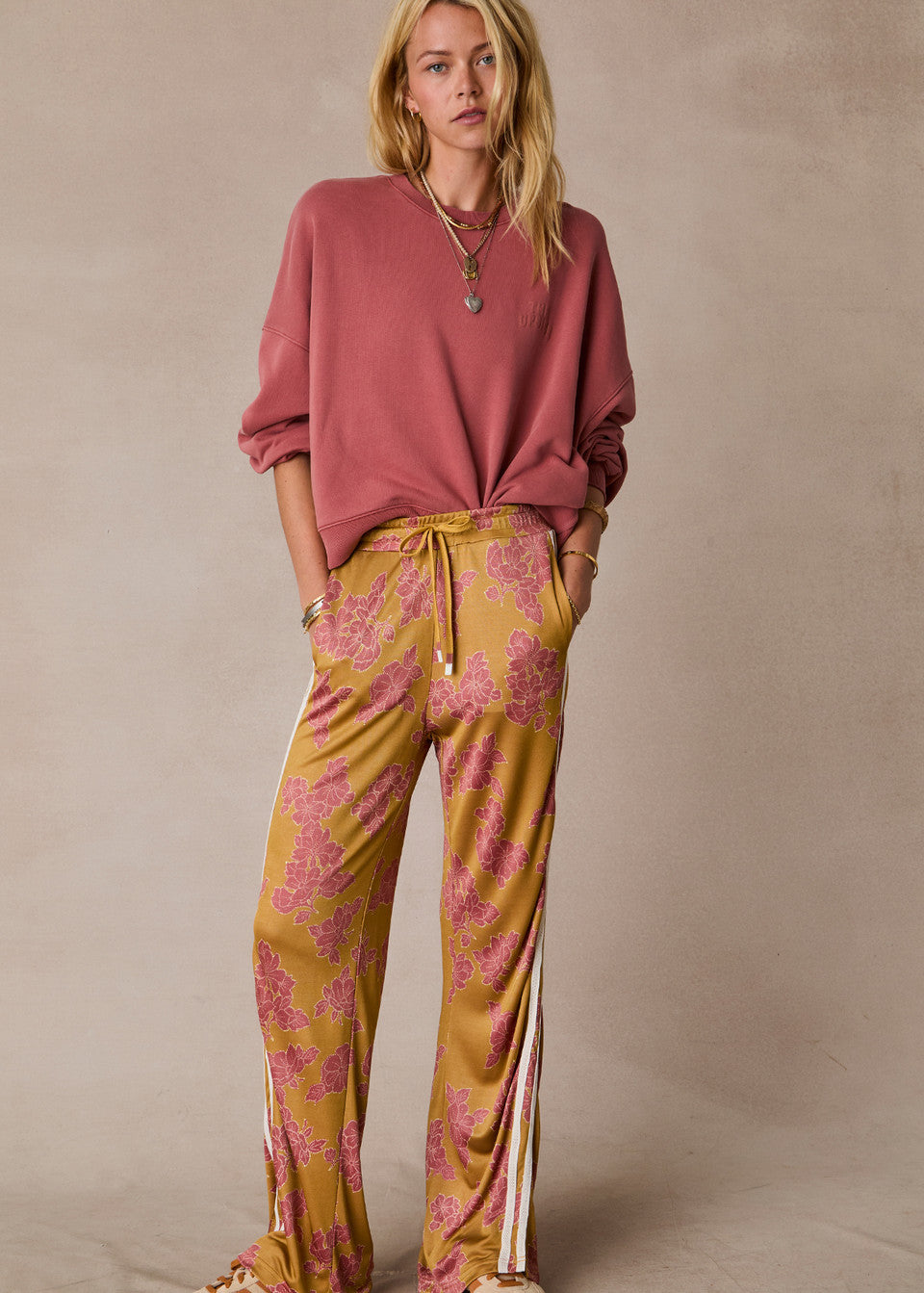 Serendipity Paloma Crew - Red