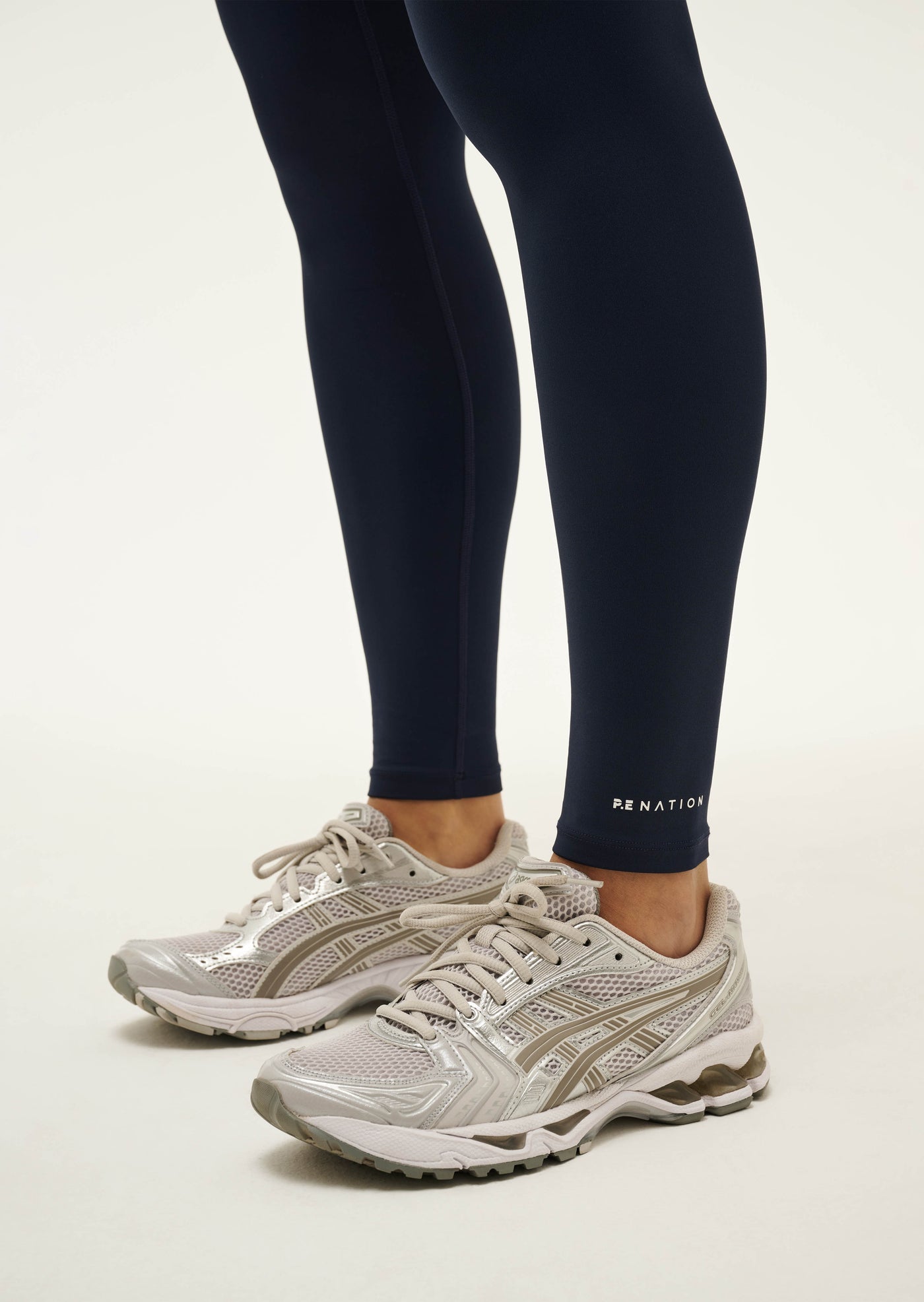 Vita Full Length Legging - Dark Navy / White