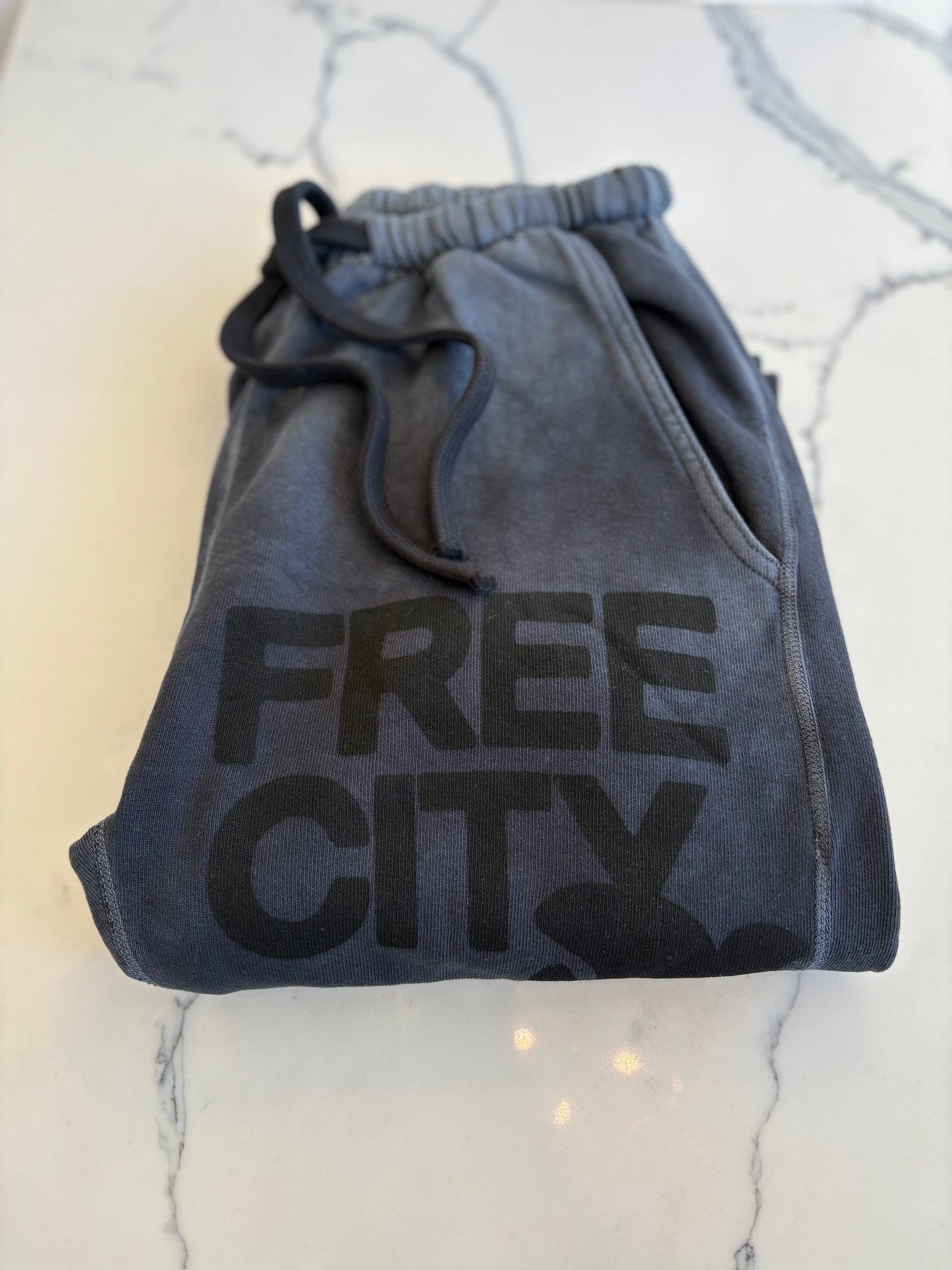 Sunfades Pocket Sweatpant - Volcano