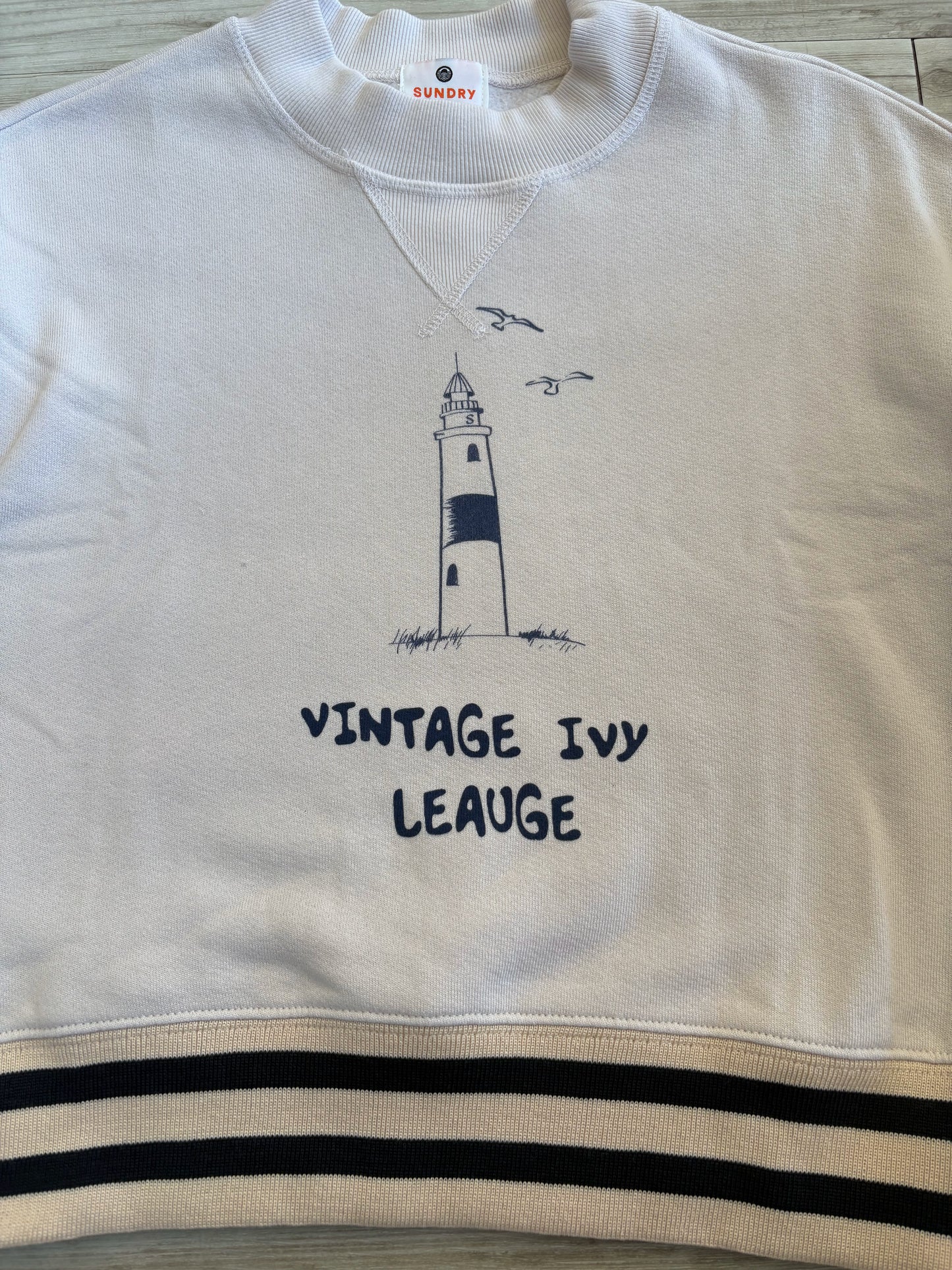 Athletic Sweatshirt - Vintage Ivy League - Oyster