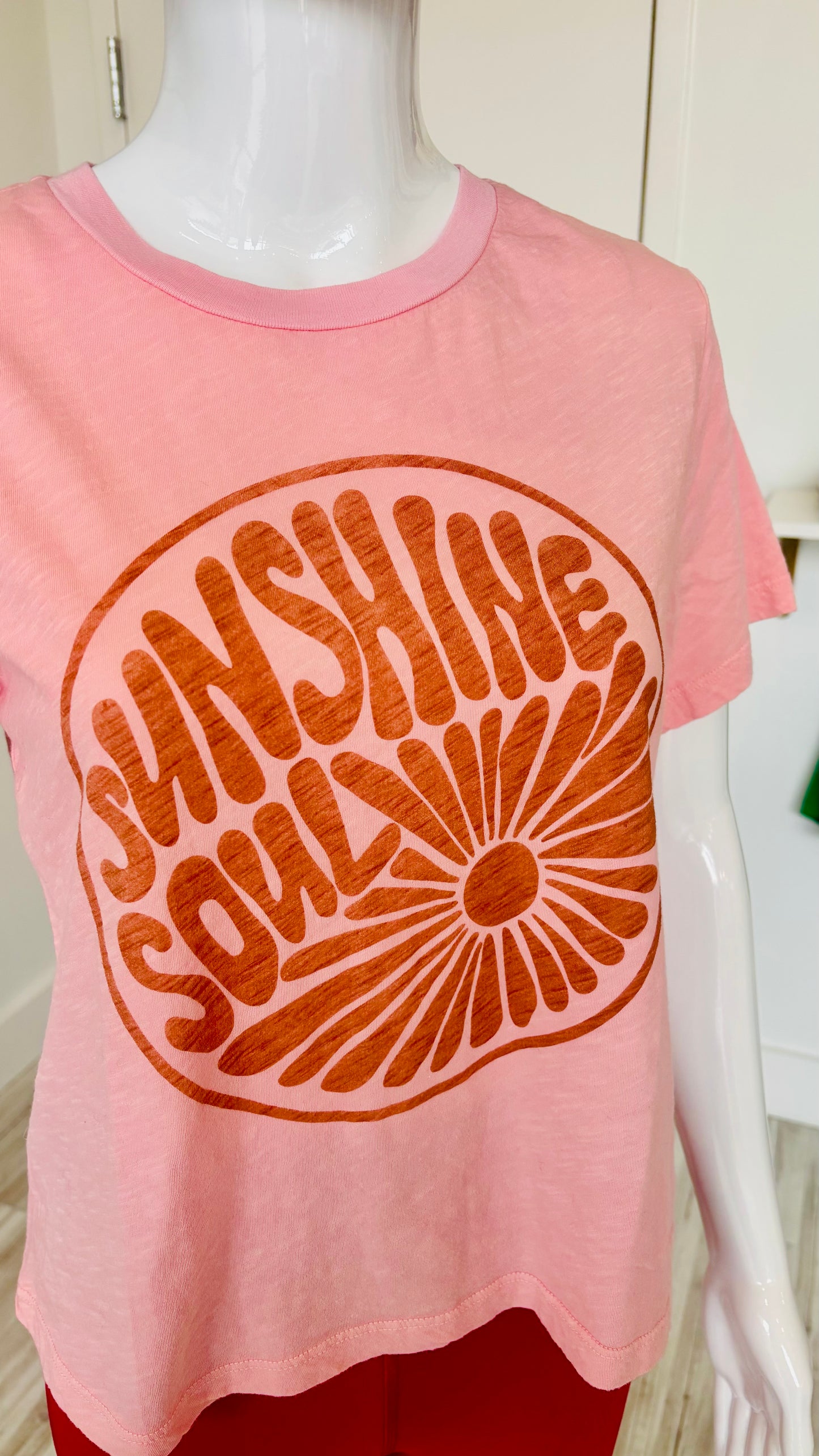 Crew Neck Tee - Sunshine - Iconic Pink