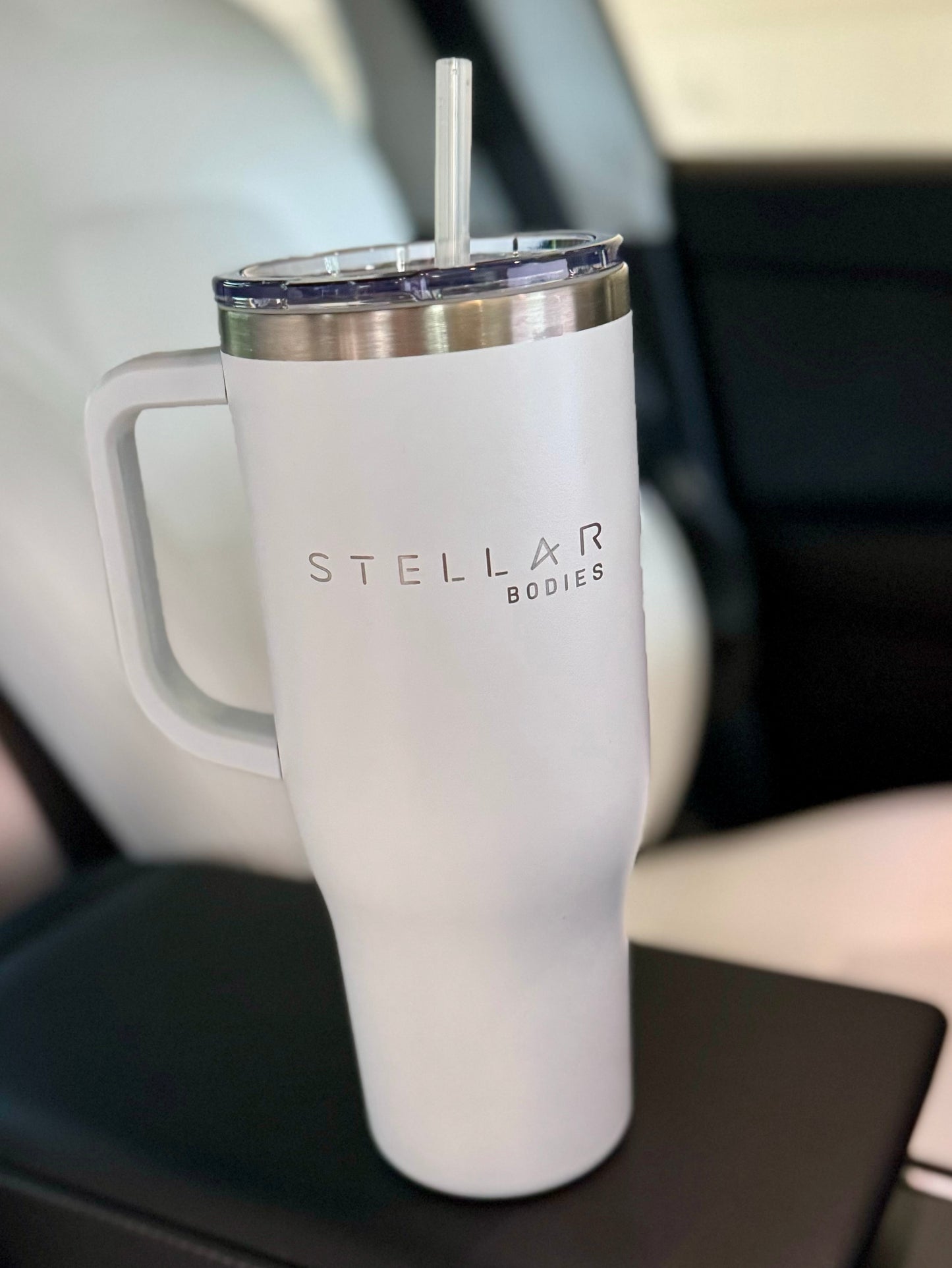 Stellar White Straw 40 oz Tumbler