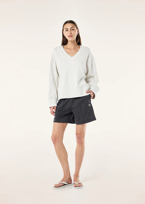 Courtside V-Neck Sweat - Grey Marle