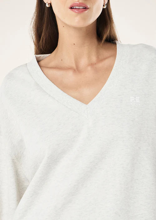 Courtside V-Neck Sweat - Grey Marle
