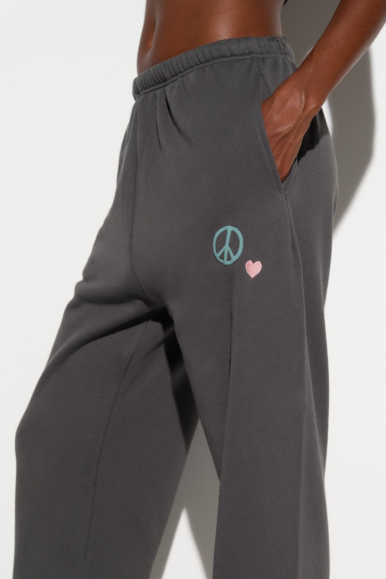 Good Vibes Sol Sweatpant - Ash