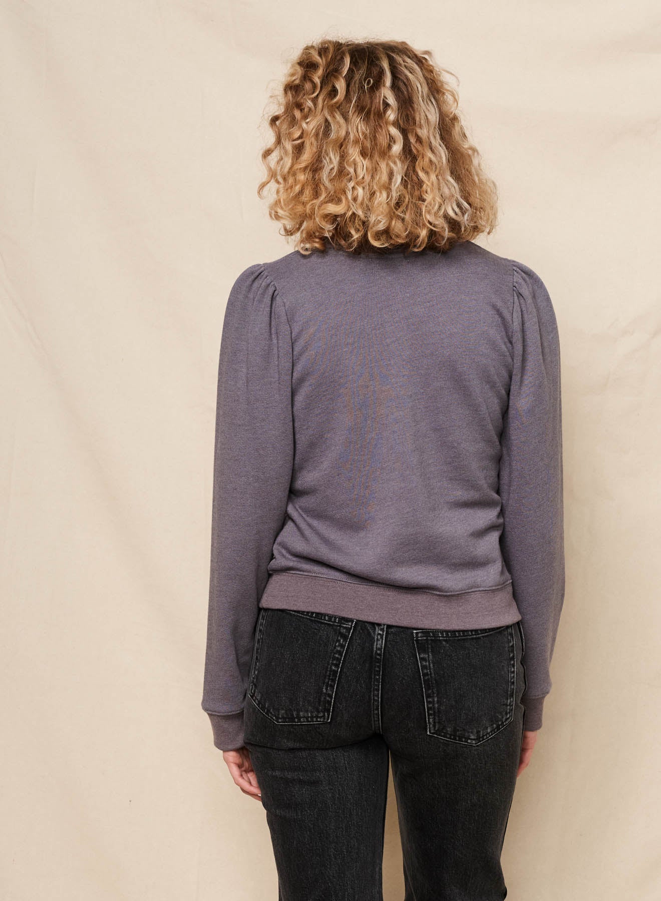 Puff Sleeve Sweatshirt - Bonjour - Washed Black