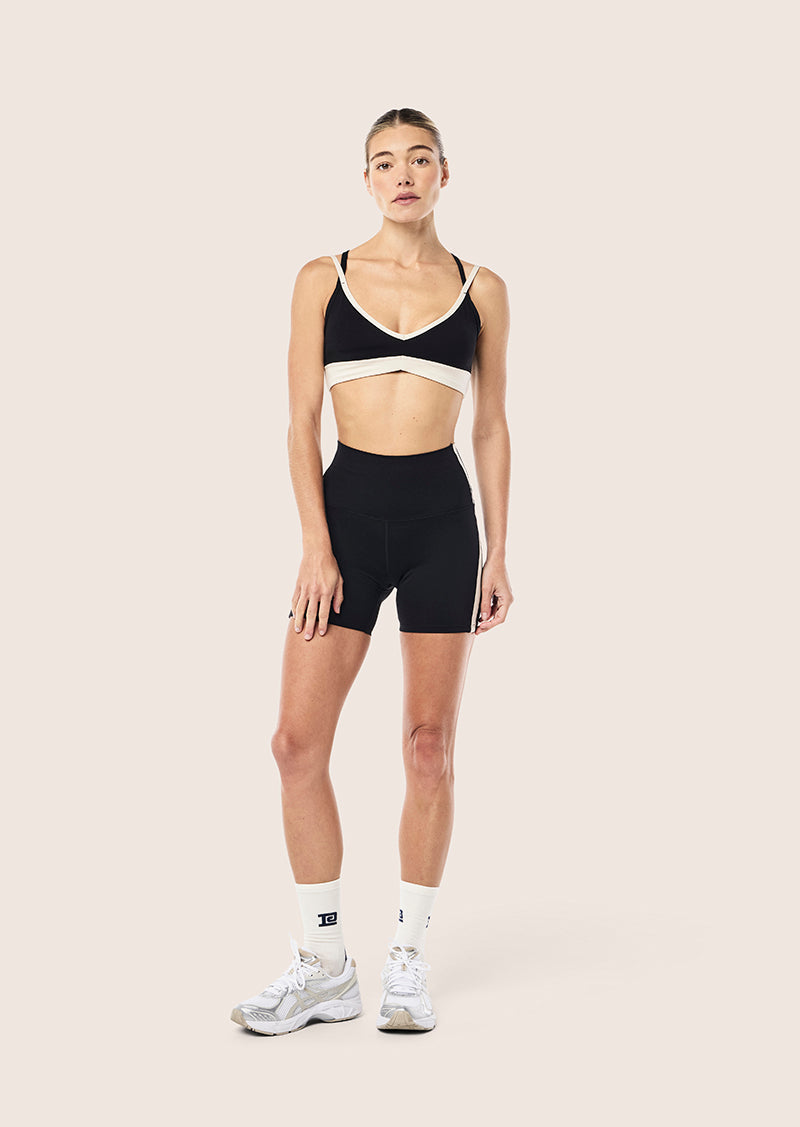 Paramount Sports Bra - Black