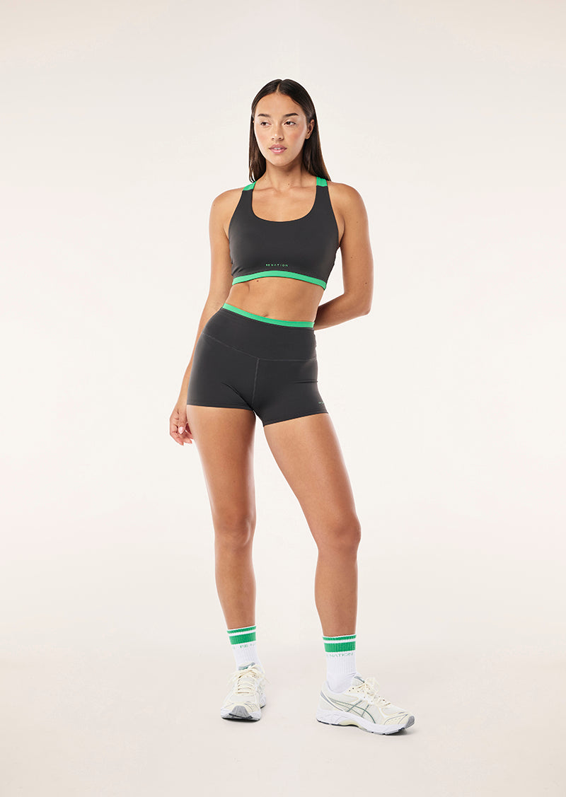 Highgate Sports Bra - Caviar / Kelly Green