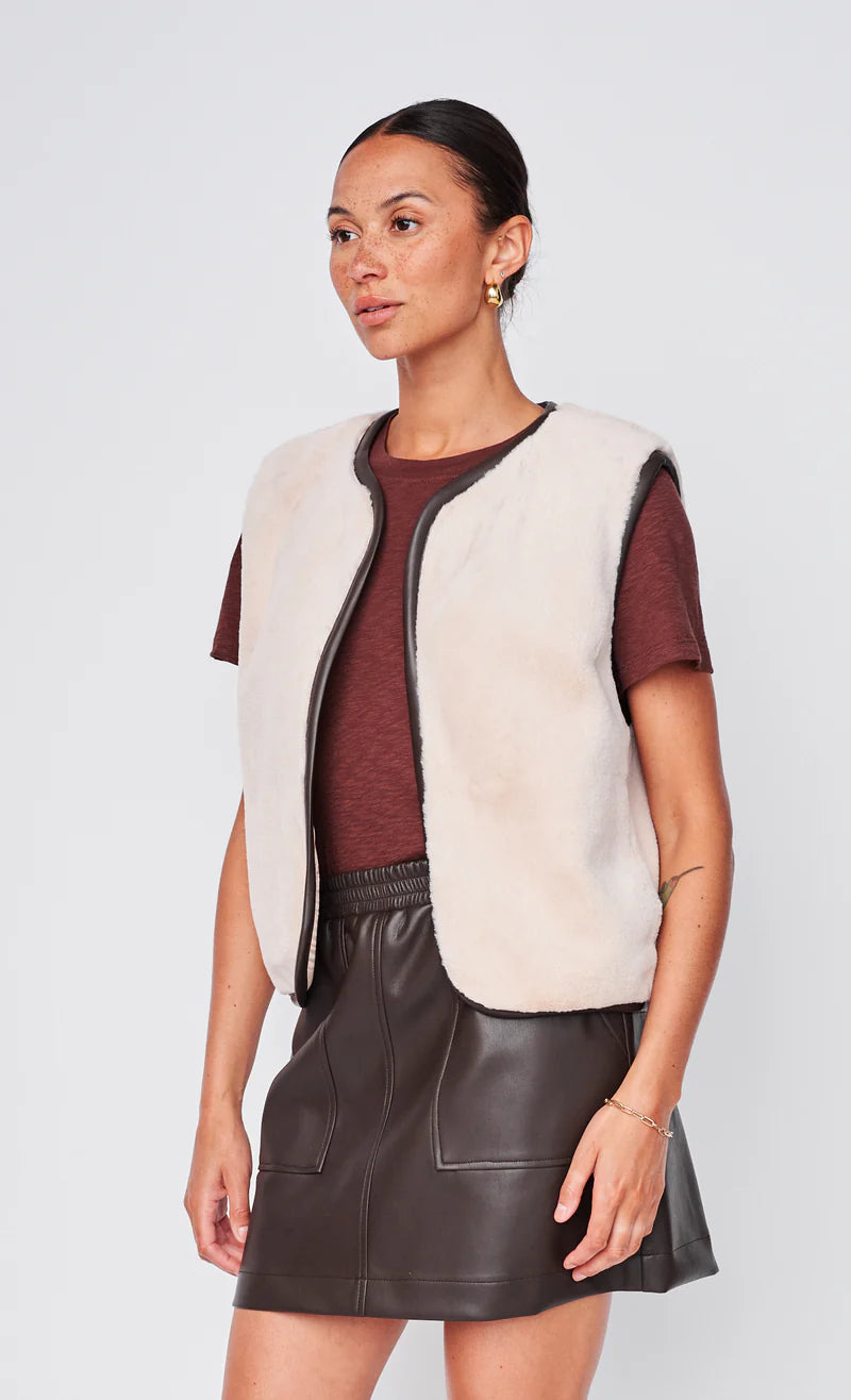 Faux Fur Vest - Tutu