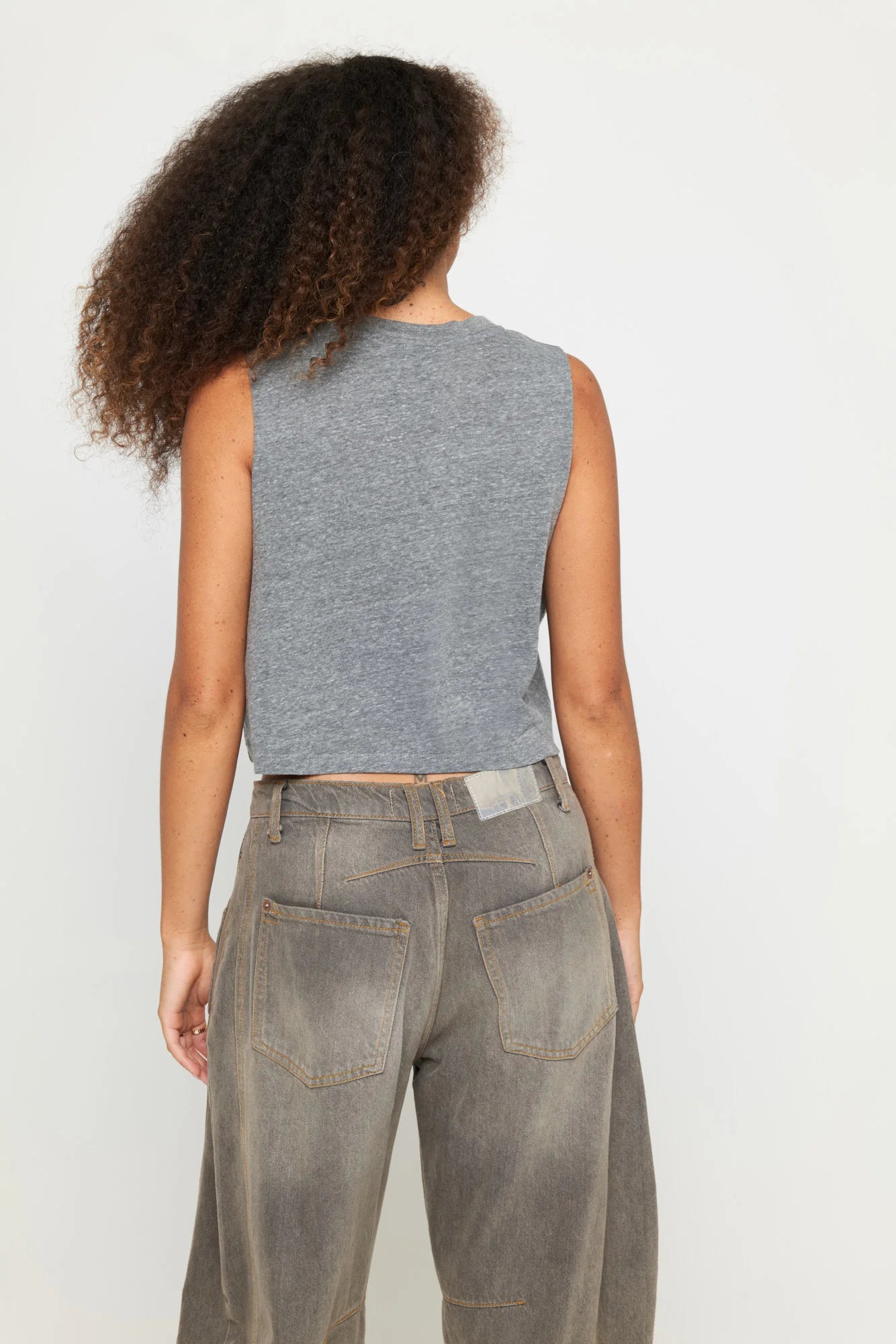 Magnetism Callie Crop Tank - Heather Grey