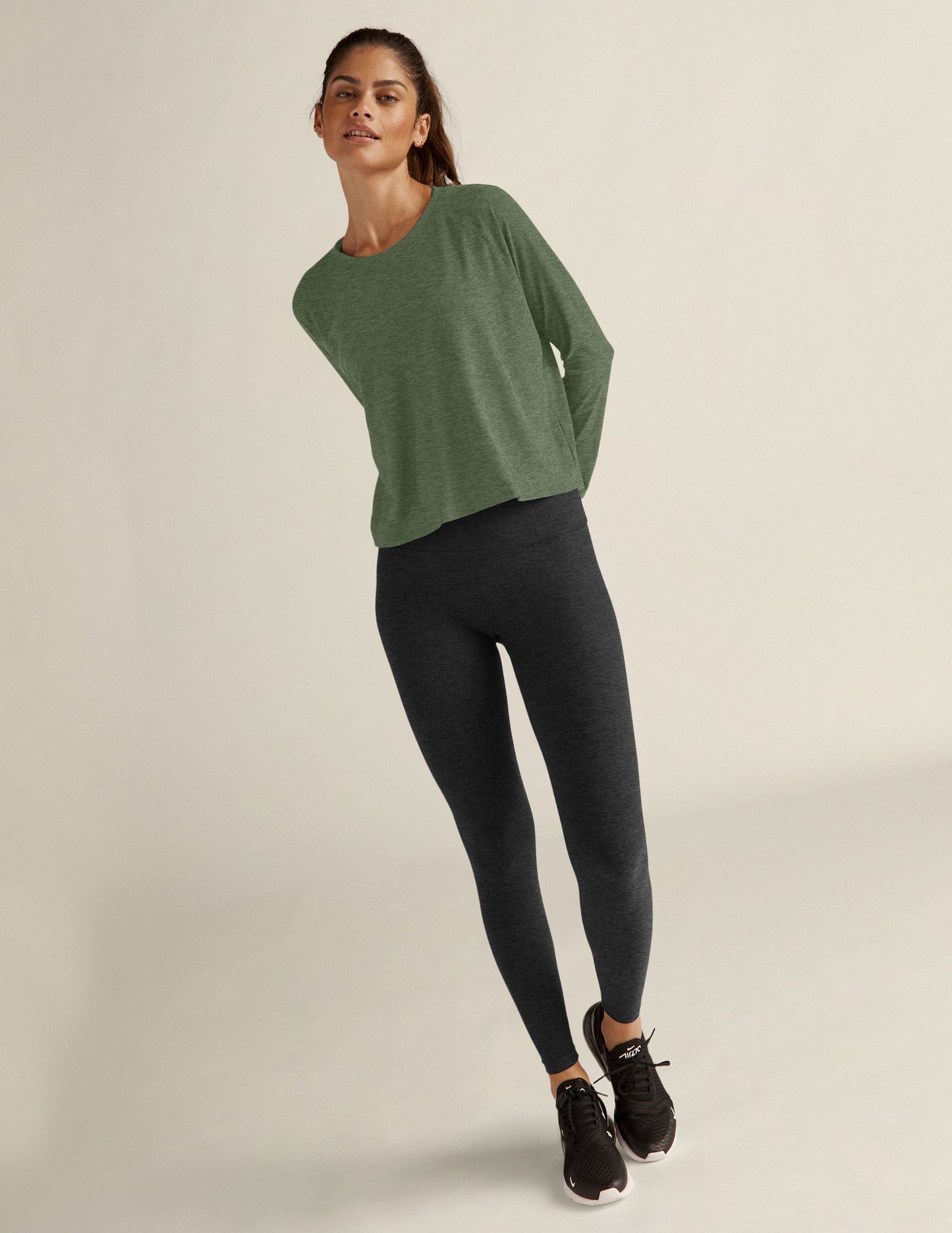 Featherweight Daydreamer Pullover - Moss Green Heather