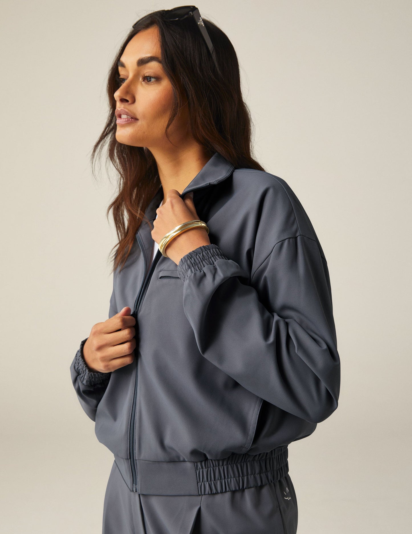 Status Pocket Sleeve Cropped Jacket - Night Shadow