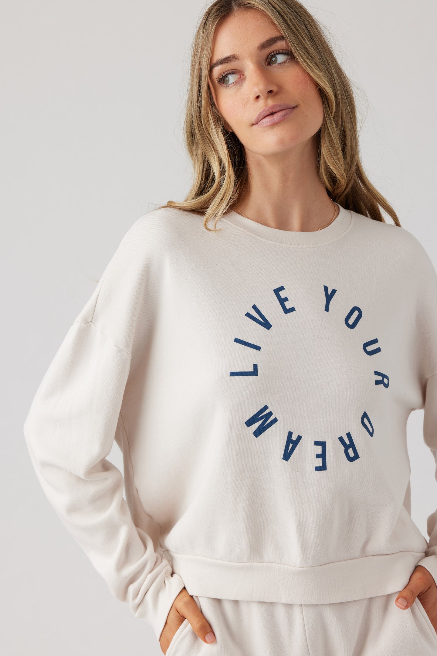 Live Your Dream Hi Lo Pullover - Ecru