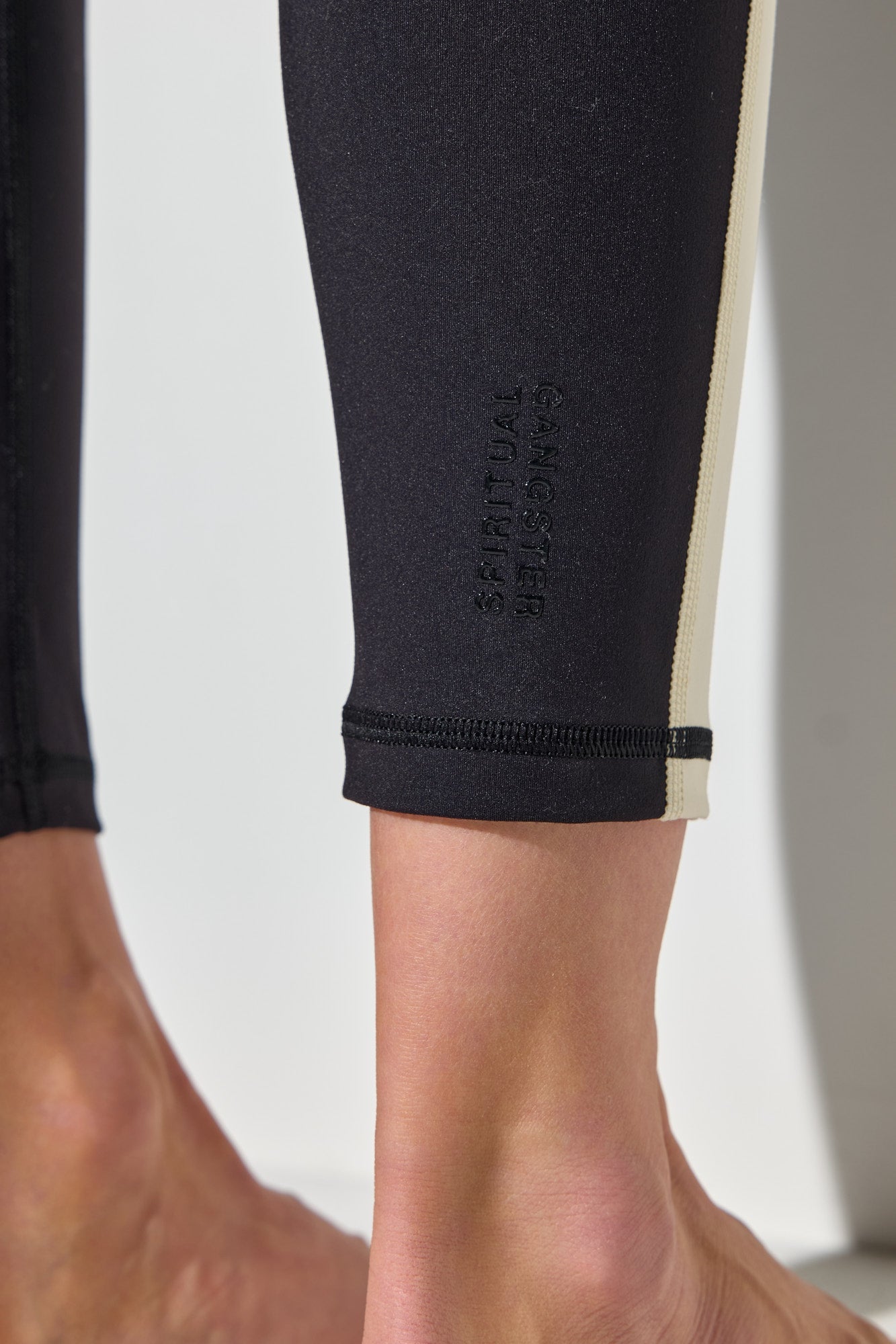 Skye 7/8 High Waist Legging - Black/Canvas