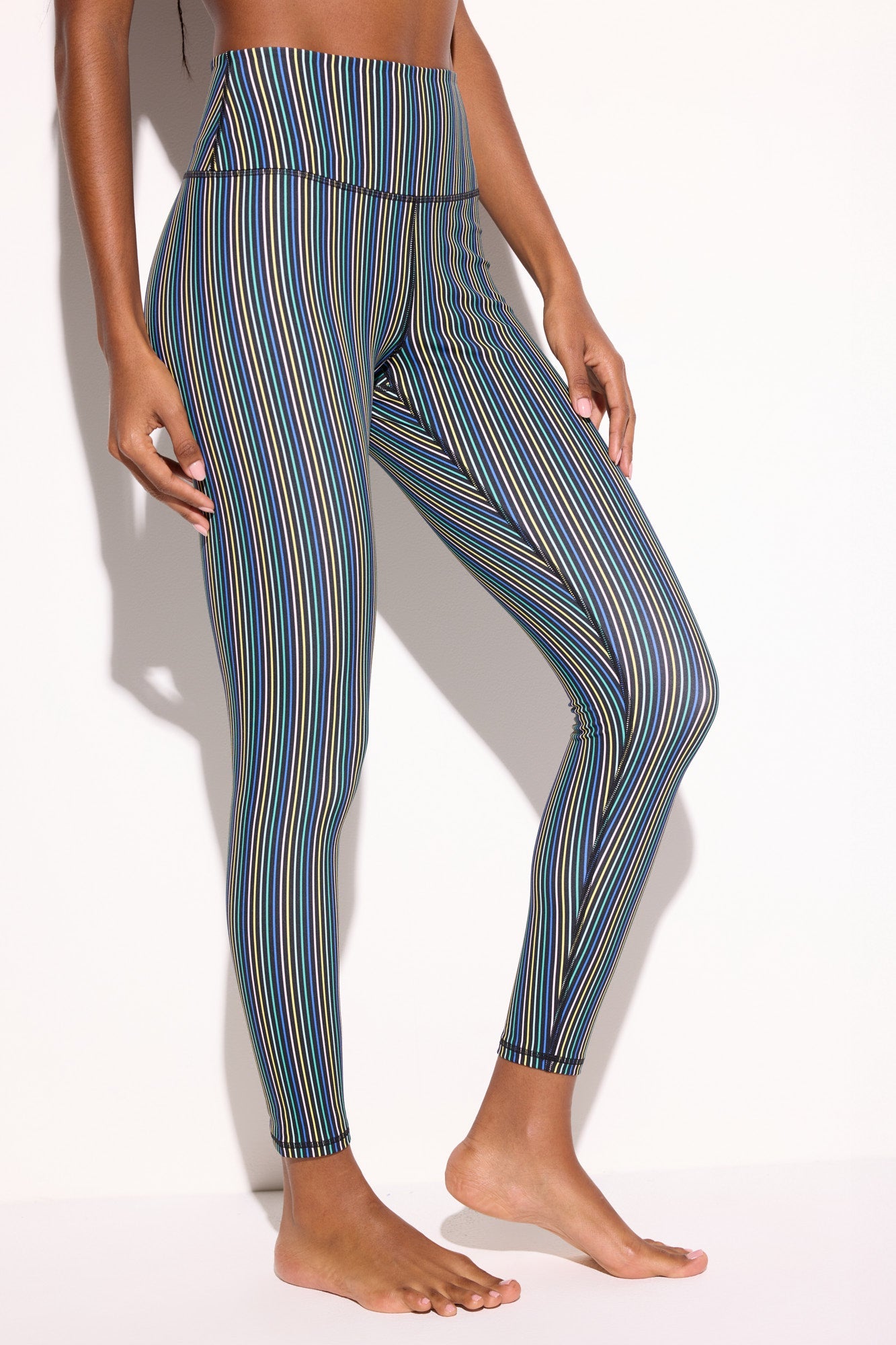 Aura Stripe Lotus 7/8 Legging - Black