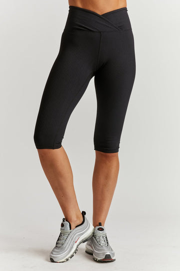 Ribbed Veronica Capri - Black
