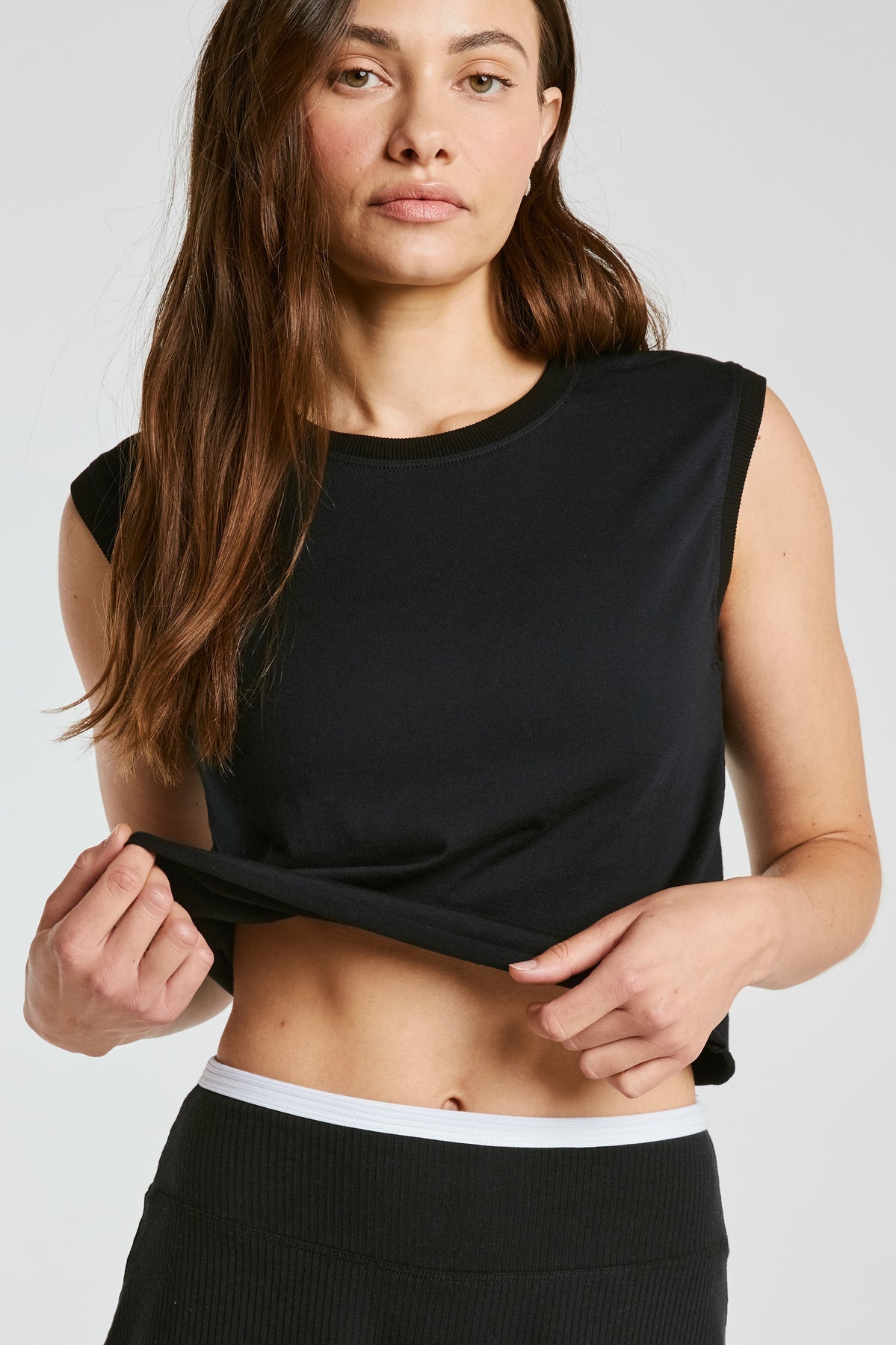 Cropped Model Muscle - Black