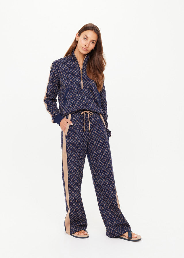 Ezra Nova Flare Pant - Geo
