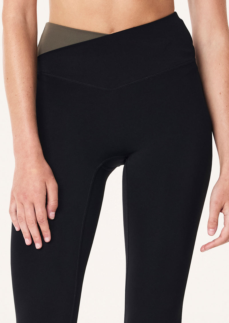 Wander Full Length Legging - Black / Tarmac