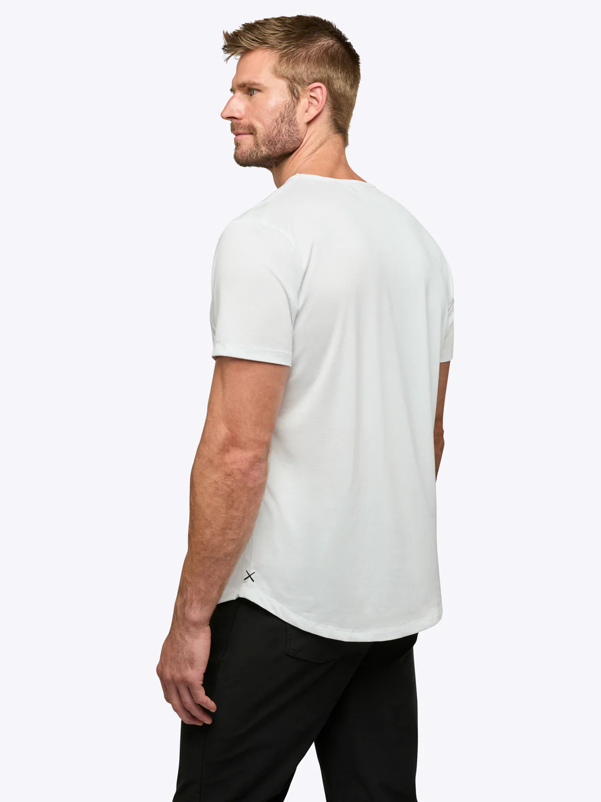 Ao Curve-Hem Tee - White