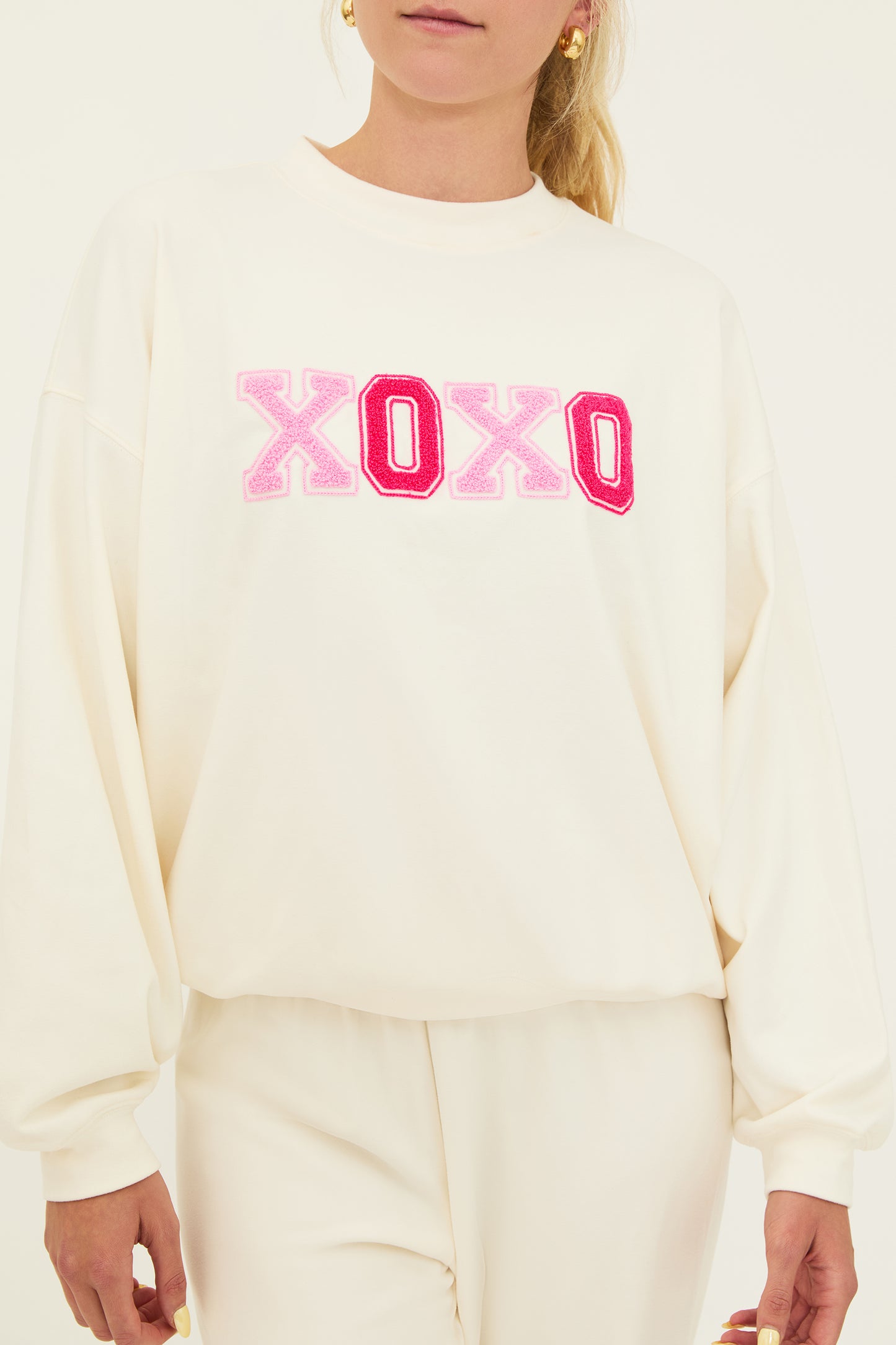 Devyn Oversized Sweatshirt - XOXO Cream